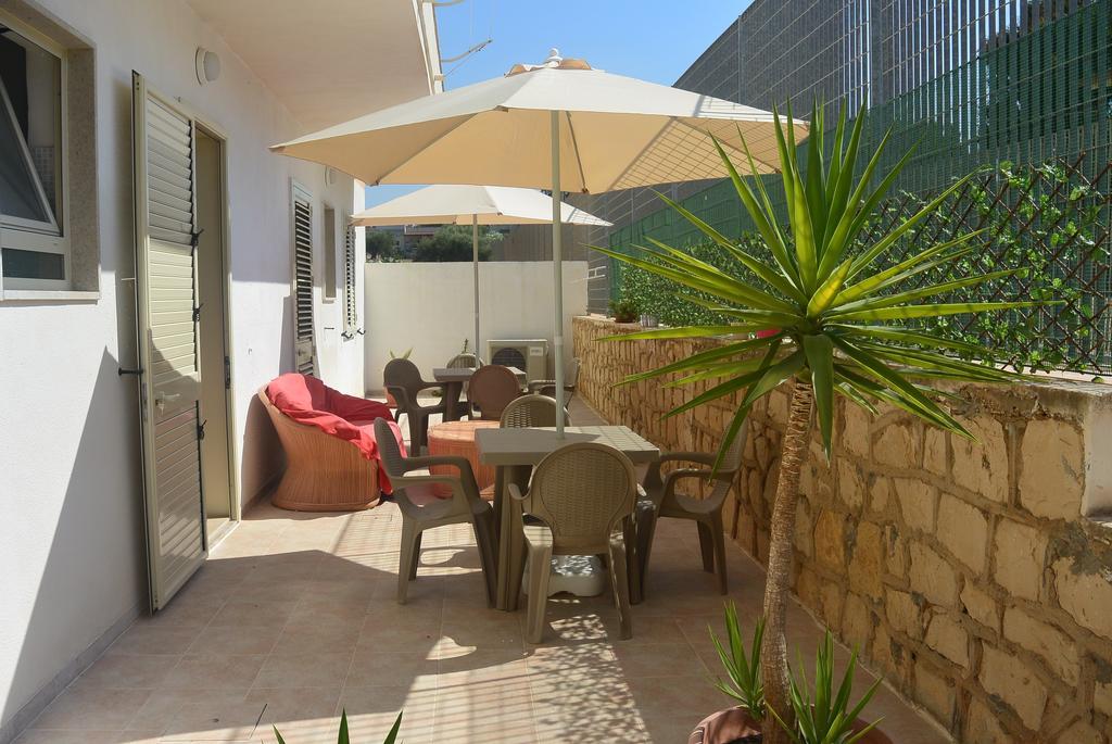 Le Signorine Bed & Breakfast Cava dʼAliga Dış mekan fotoğraf